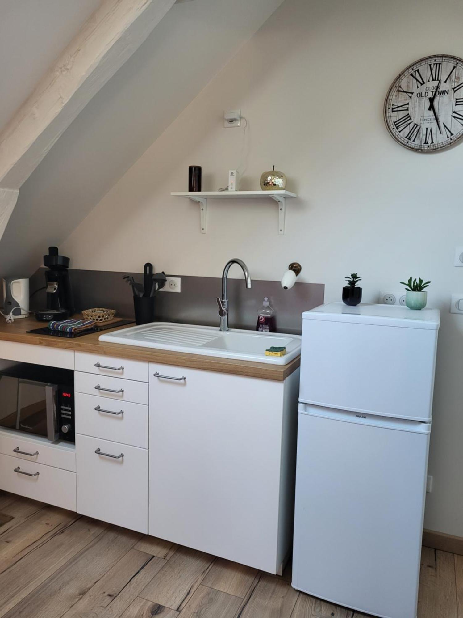 Ferienwohnung Luzerne Châteauroux Zimmer foto